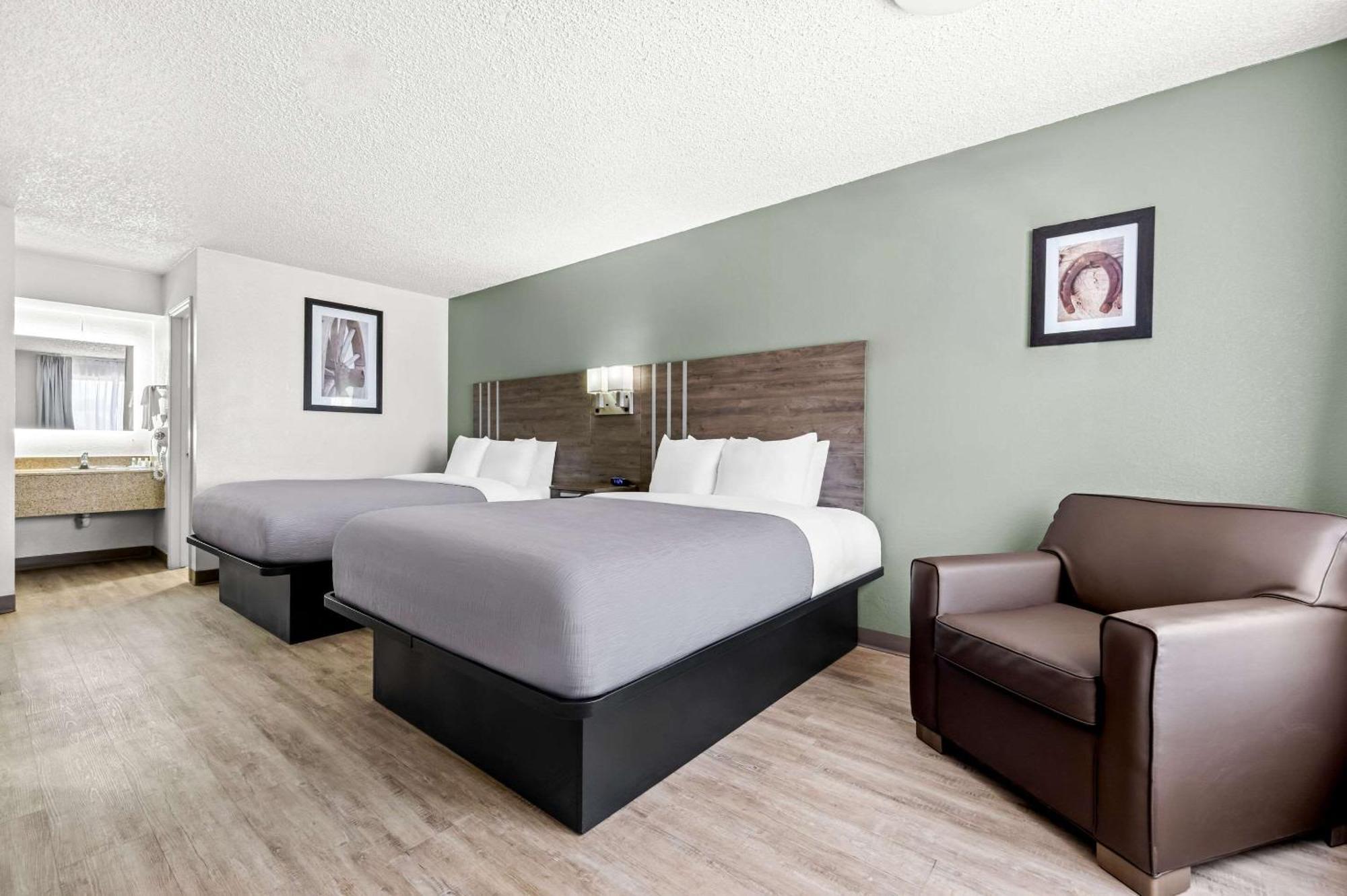 Quality Inn Plainview Eksteriør billede