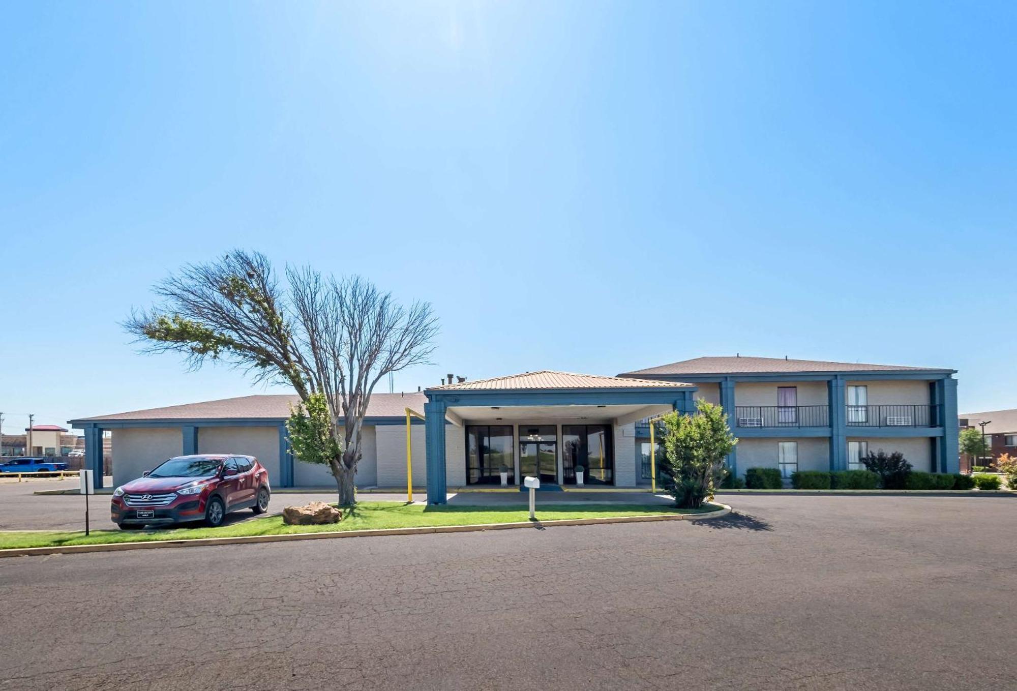 Quality Inn Plainview Eksteriør billede
